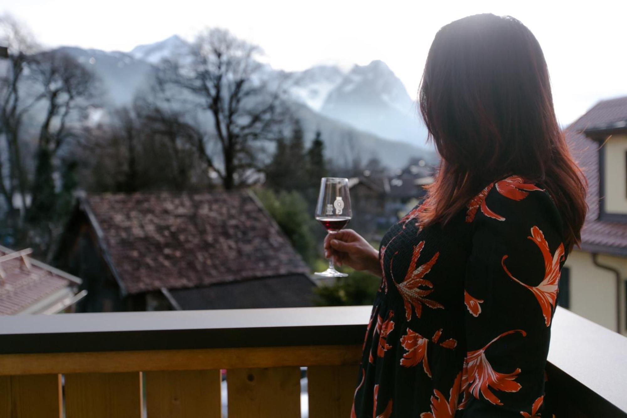 Bio Ferienwohnungen Im Lieblingsort 1868 Garmisch-Partenkirchen Luaran gambar